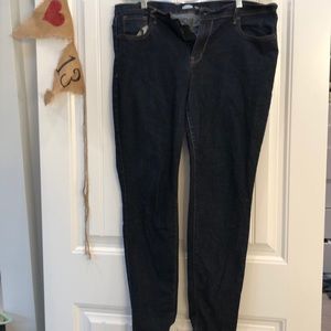 Old navy skinny jeans 👖